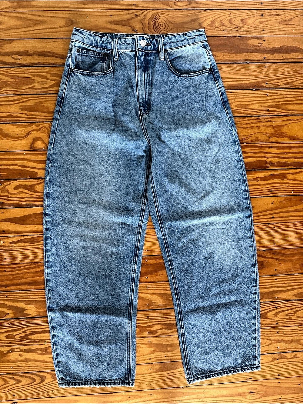 FRAME Barrel Leg Jeans Blue Waist 30 Like New